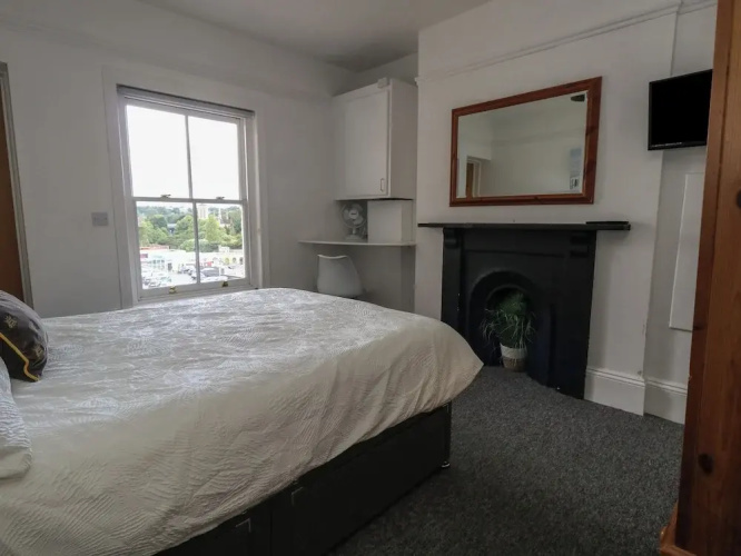 Flat 4 - Hengistbury