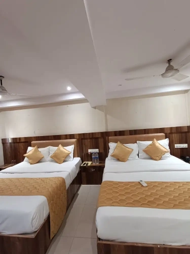 Deluxe Quadruple room