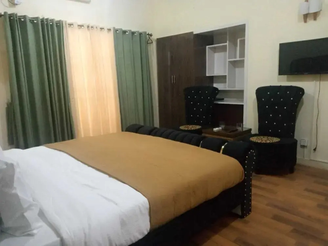 Luxury Moon Guest House