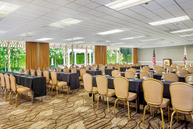 Handlery Hotel photo 18