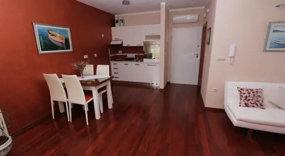 Apartment Gaga 98