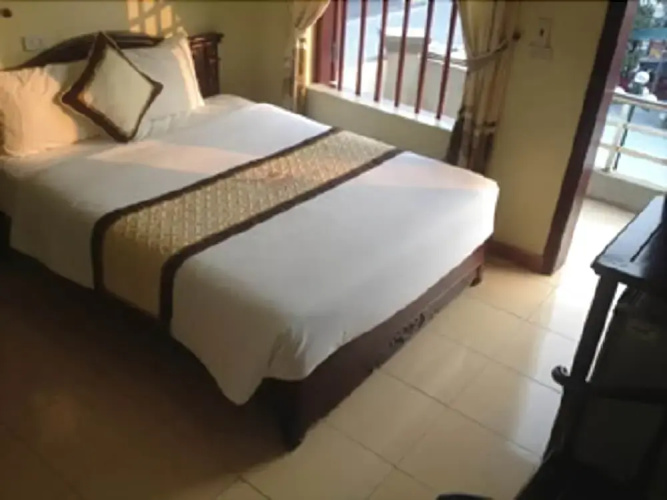 Viet Nhat Hotel - Hostel