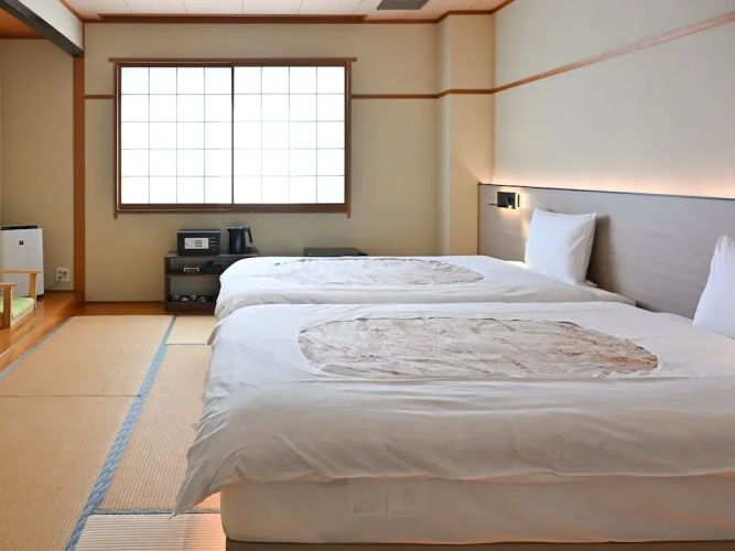 Komakusa Hotel