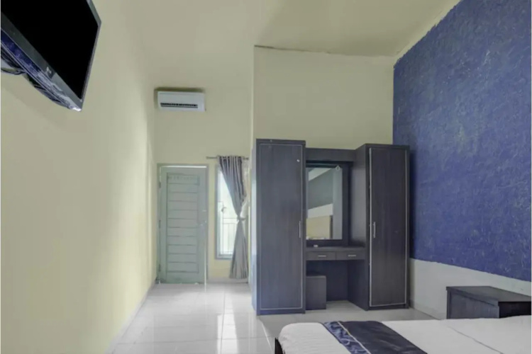 OYO 182 Nugraha Residence