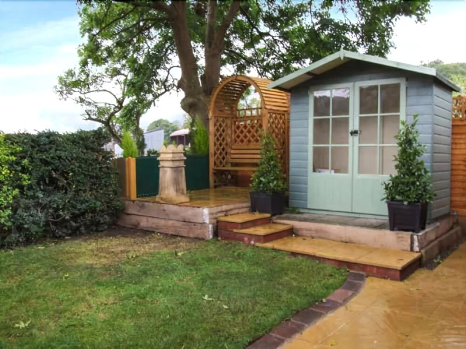 Ashes Lodge