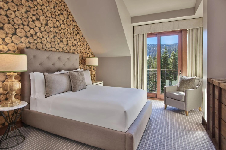 The Ritz-Carlton, Lake Tahoe photo 7