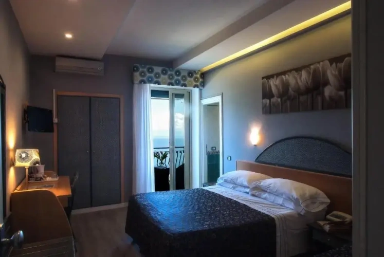 Deluxe Double room with sea view