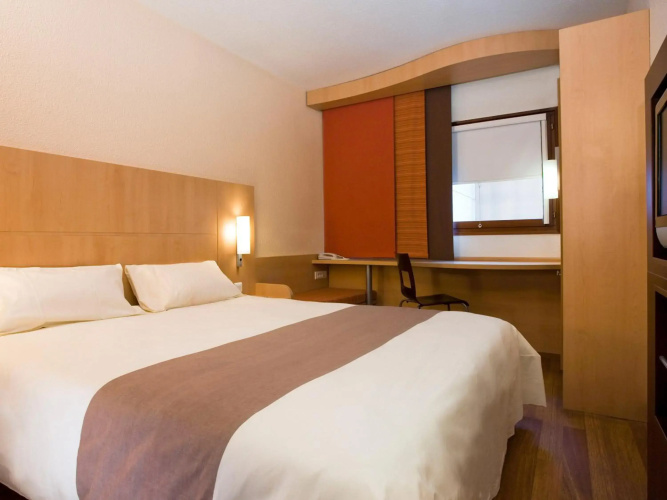 ibis Delemont Delsberg Hotel