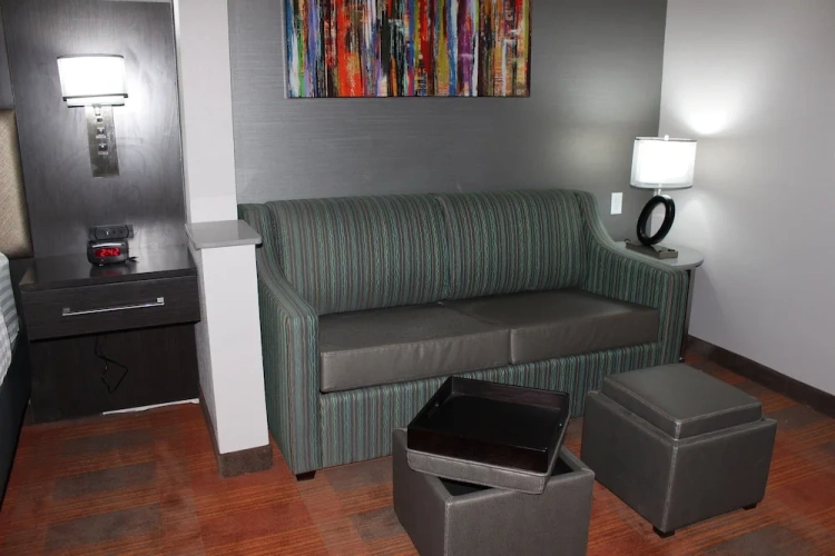Quadruple Suite