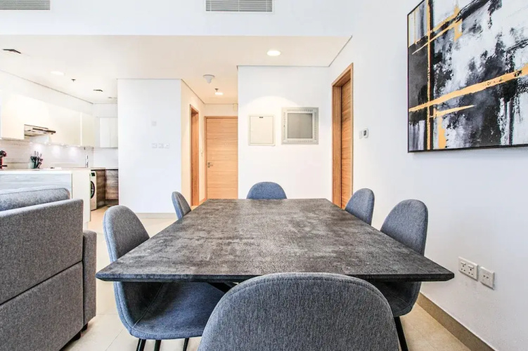 Chic 1BR Iris Amber Al Jaddaf