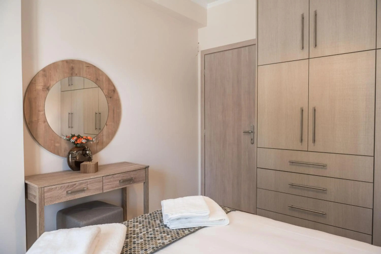Effie's Two Bedroom Apartment