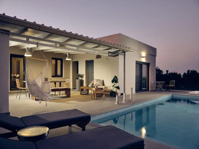Thea lux natur villa