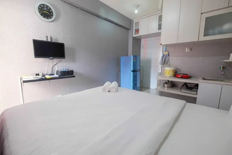 Mini Studio Green Pramuka Apartment