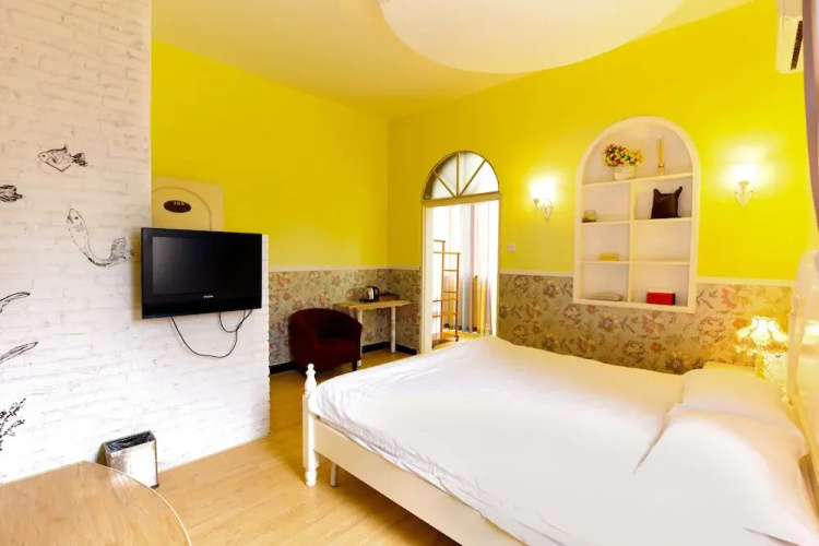 Anshu Seaside Inn