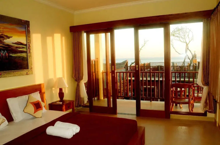 Amed Sunset Beach