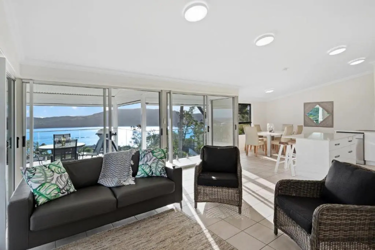 Oasis Apartments