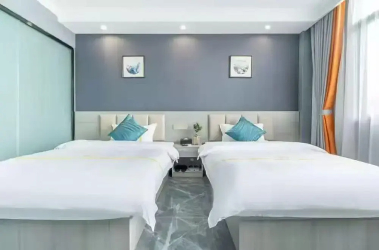 Panda House Hotel