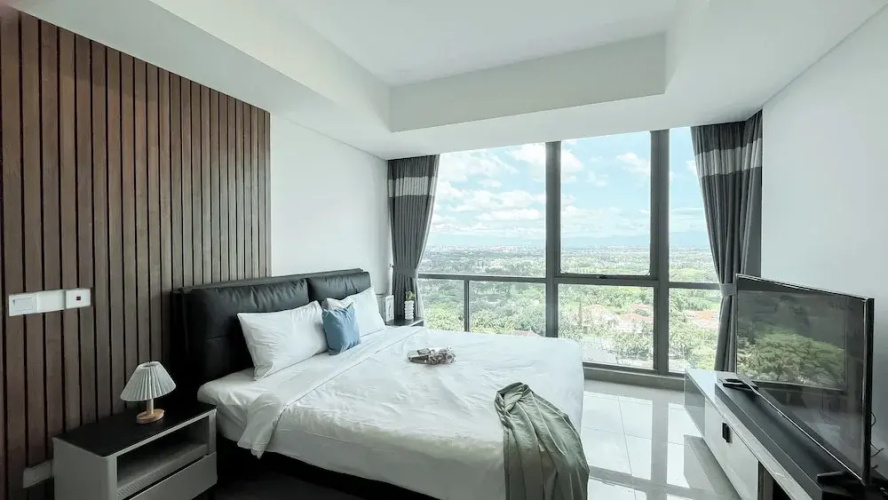 Spacious 3Br With Extra Room At Hillcrest House Apartment