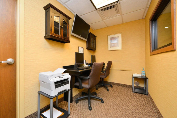 Hampton Inn Utica