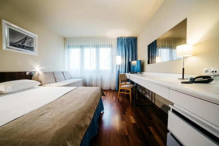 Omega Hotel