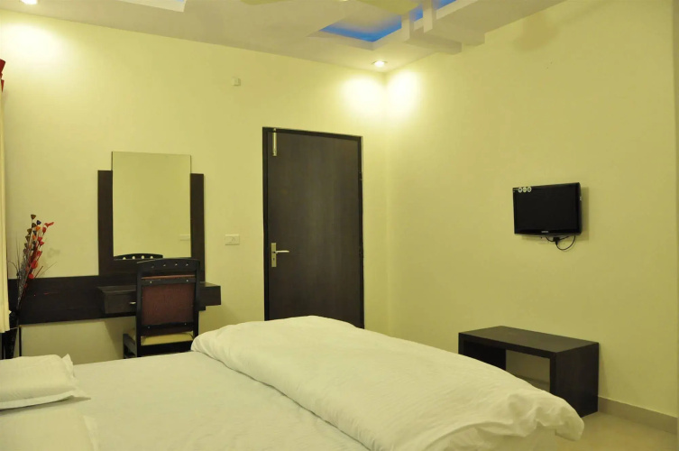Classic 7 Hotel & Restaurant