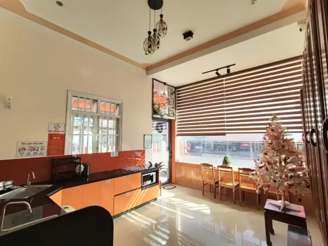 YK Home Luxury Villa