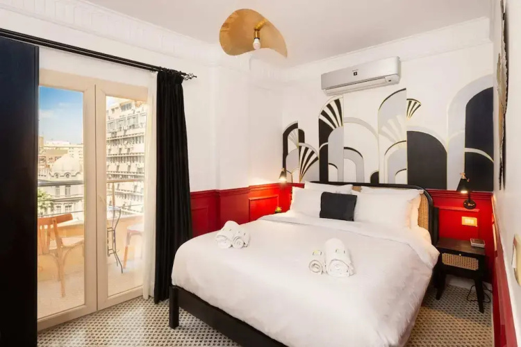 The Red-hot Retro 2bdr Apt. @ Cairo's Downtown