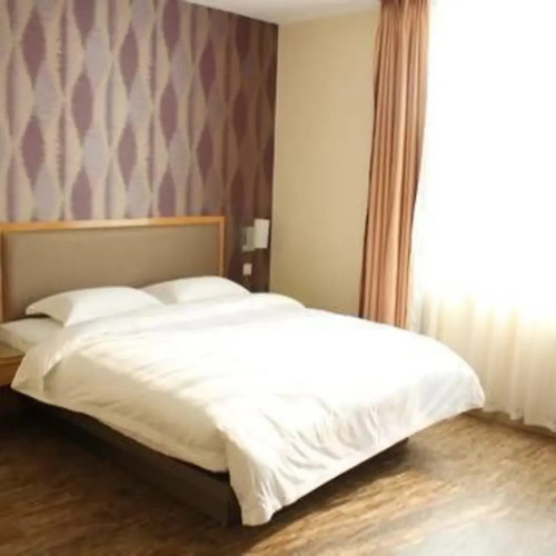 Breeze Hotel