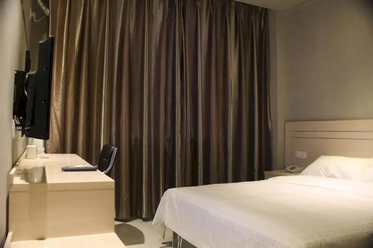 Fangyuan Hotel