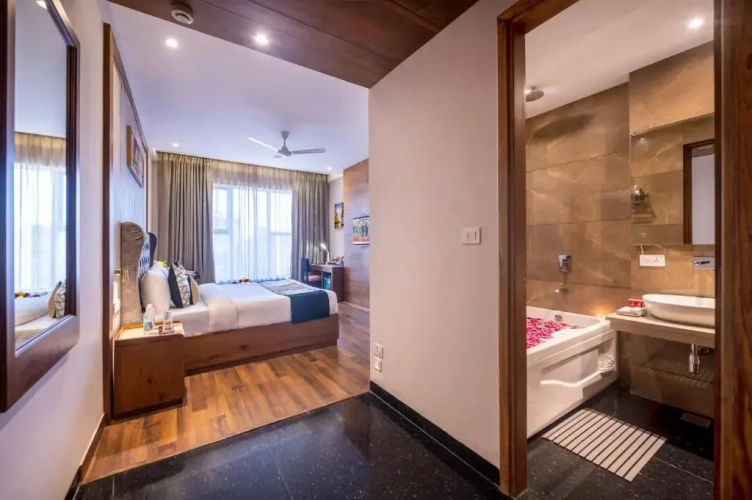Standard Club room