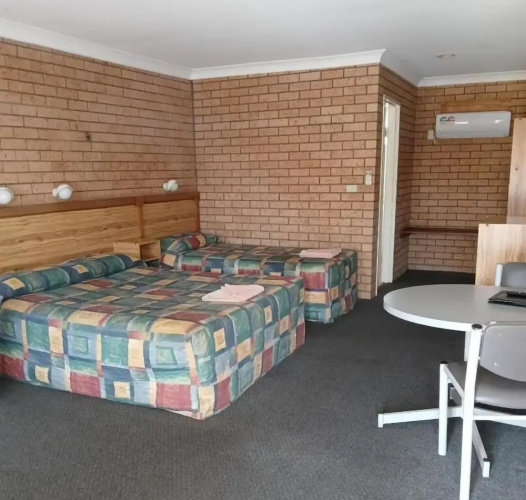 Aaron Inn Motel