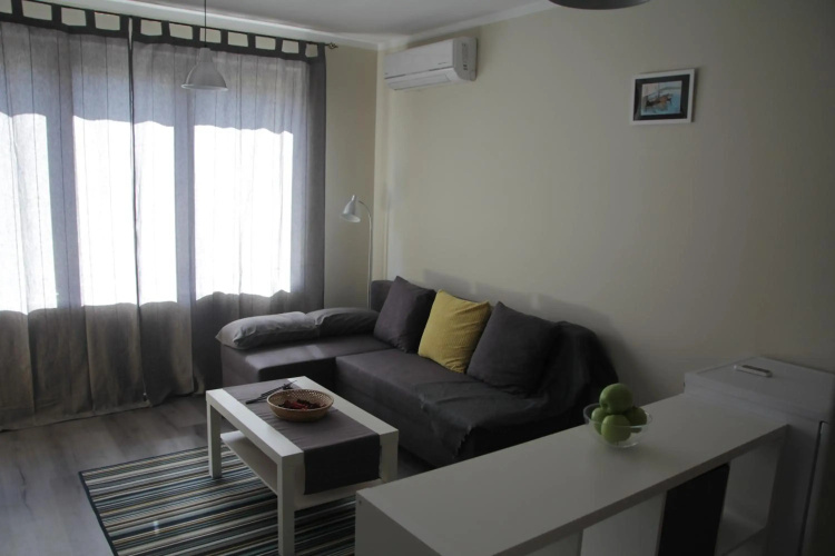 Apartment 46