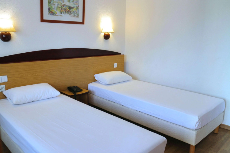 Hotel Travelodge Barcelona del Valles photo 7