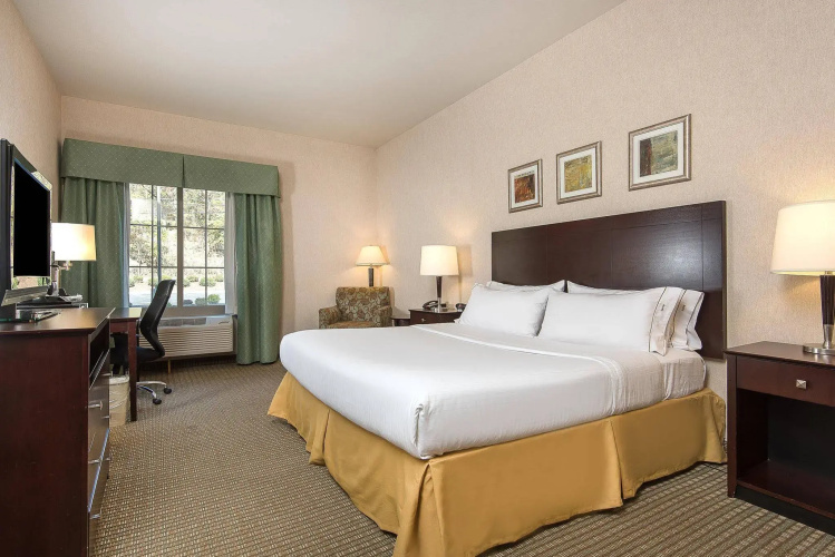 Holiday Inn Express Haskell - Wayne Area by IHG