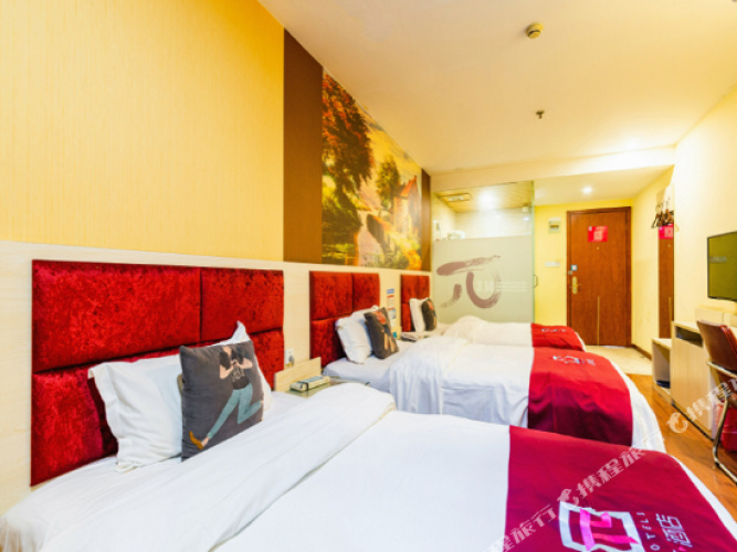 Triple Suite