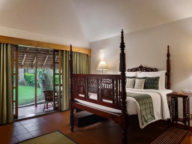 Deluxe Cottage with garden view