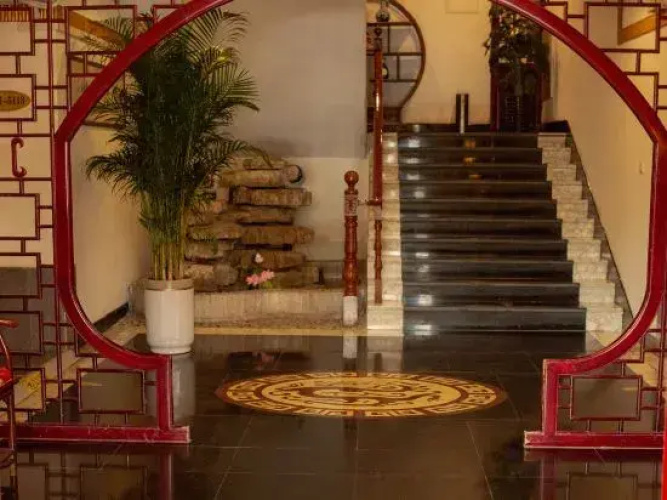 Linyi Yizhoufu Hotel