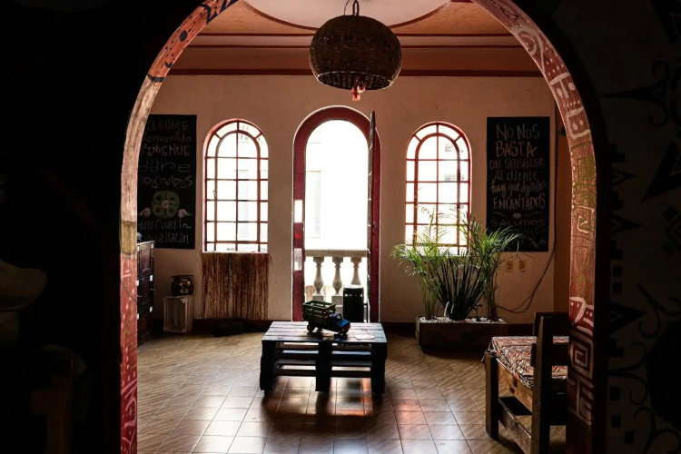 hostal chesal