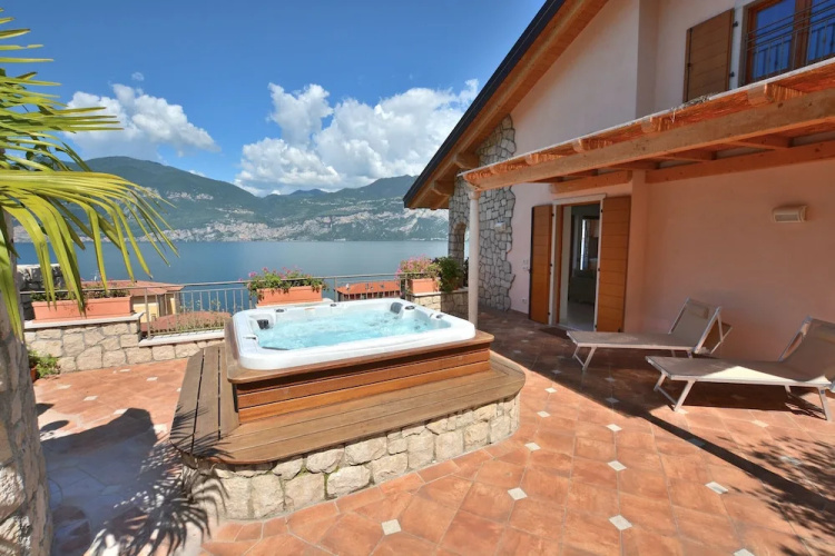 Paradise Apartment