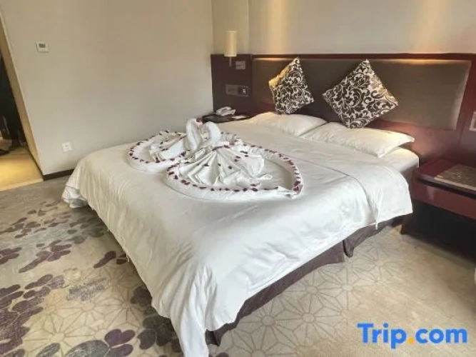 1 Bedroom Double Suite
