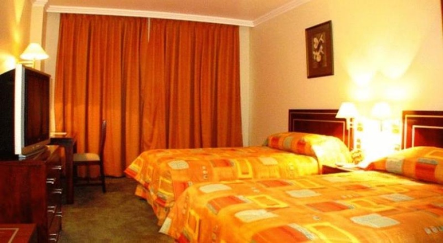 Standard Twin room with balcony