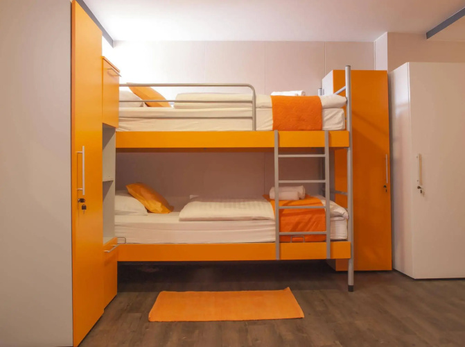 Botel Marina - Hostel