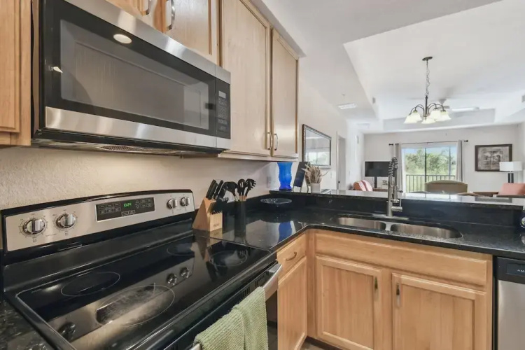 Your Florida Paradise Home New 3 BR Pool