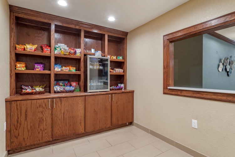 Best Western Plus Galveston Suites photo 12