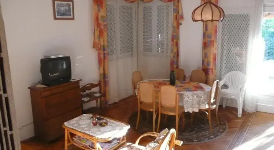Ildikó House