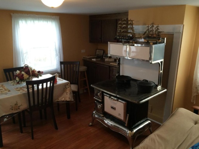 3 Bedrooms Cottage