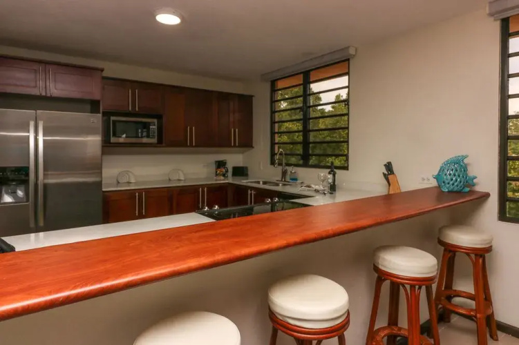 The Plaza Suites