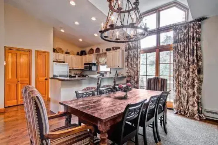 Meadows Townhome M2