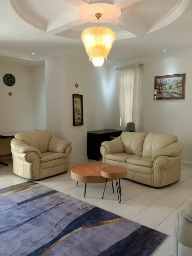 3R Balcony & Wifi Haven