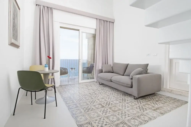 Deluxe Double Suite with sea view